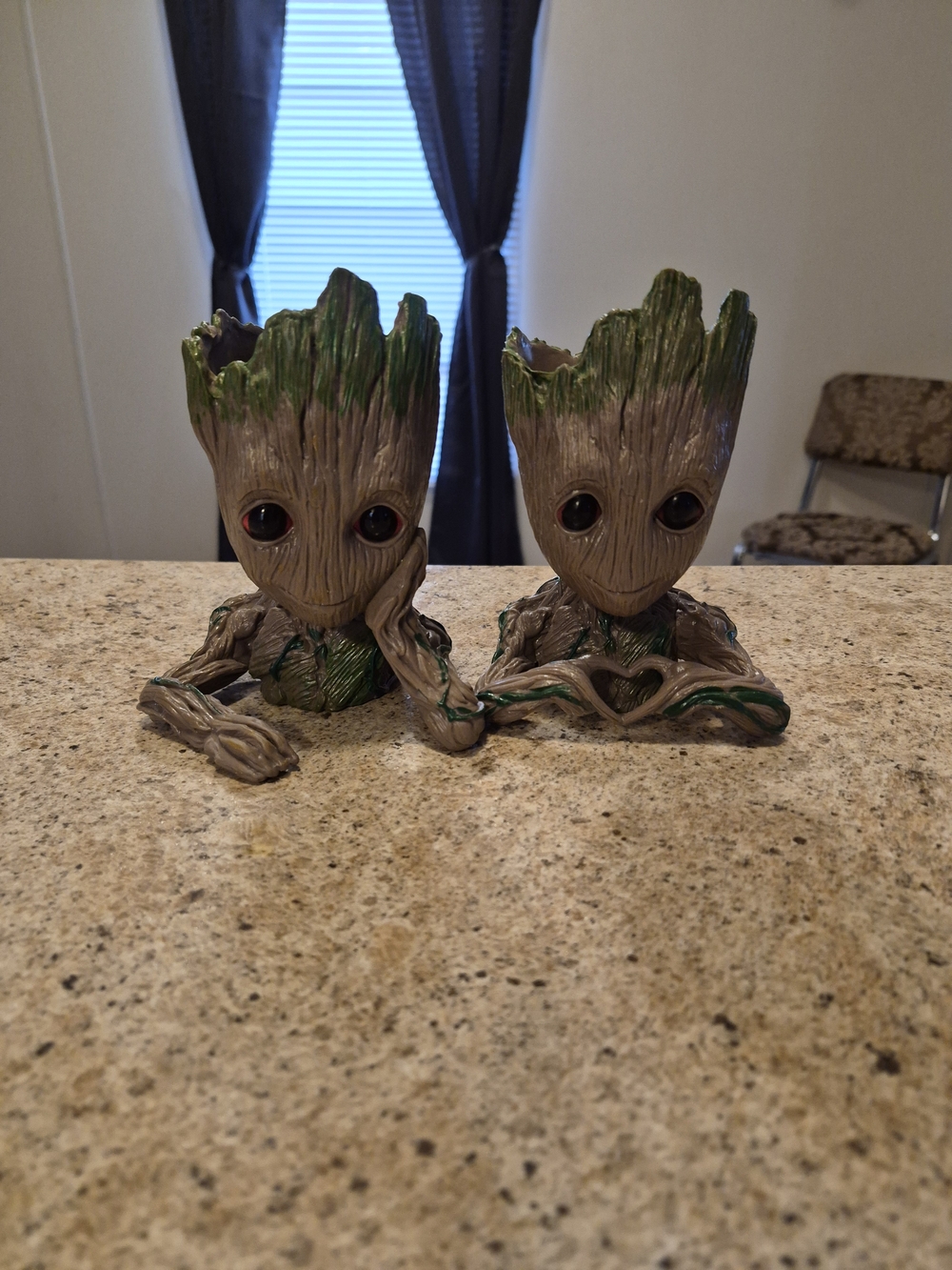 Marvel Groot Duo Planter Set - Brown and Green Decorative Vases